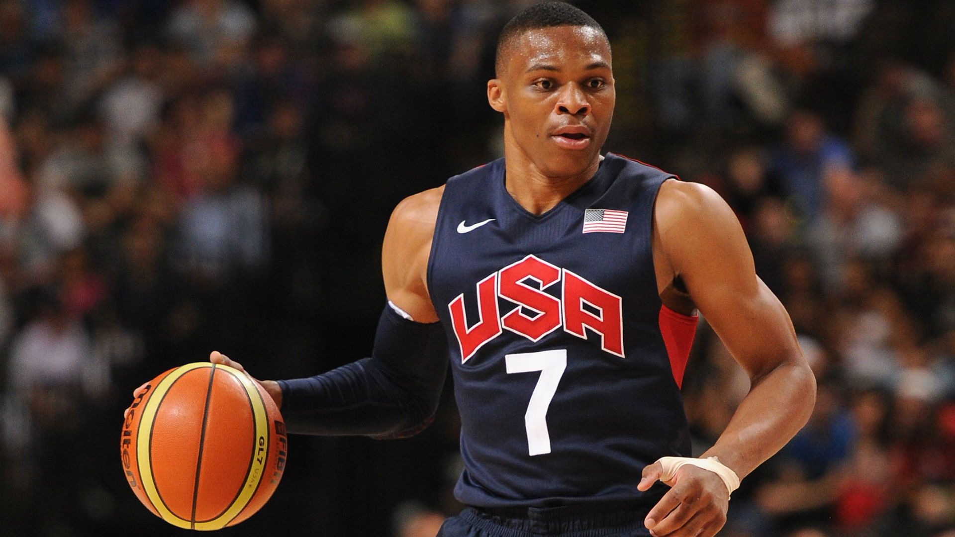 FIBA: Ευχήθηκε στον Westbrook με τα καλύτερά του καρφώματα